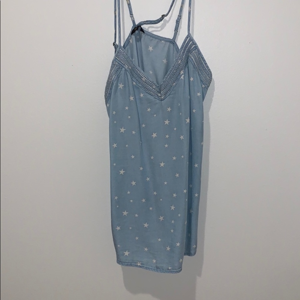 blue tank top with starts